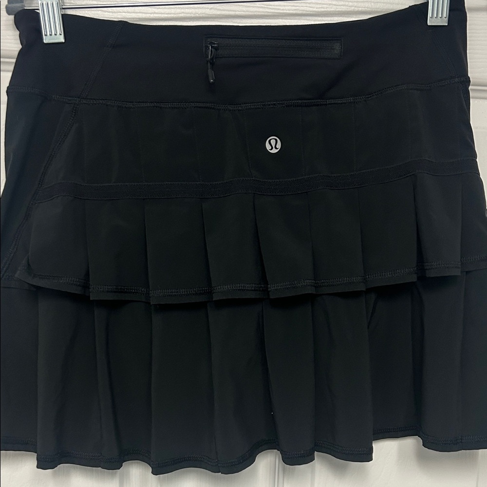 lululemon athletica Black Tiered Mini Skirt